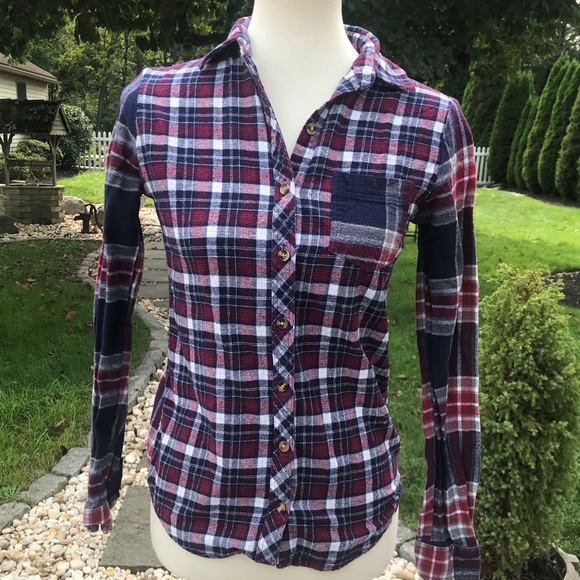 Flannel - Picture 1 of 4